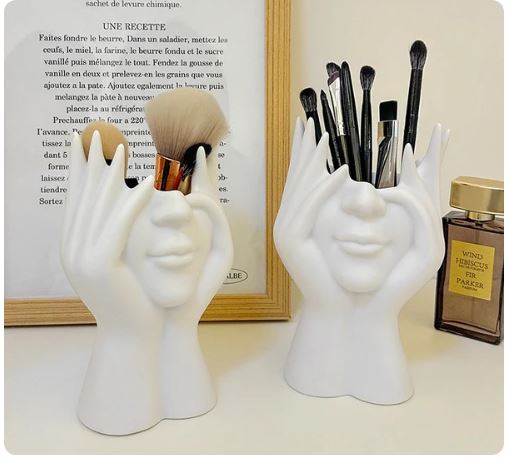 Aesthetic Face Vase